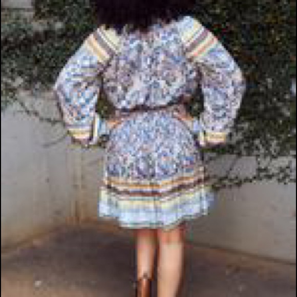 NWT beautiful Fab’rik Kaela printed pleated mini dress - Picture 2 of 3